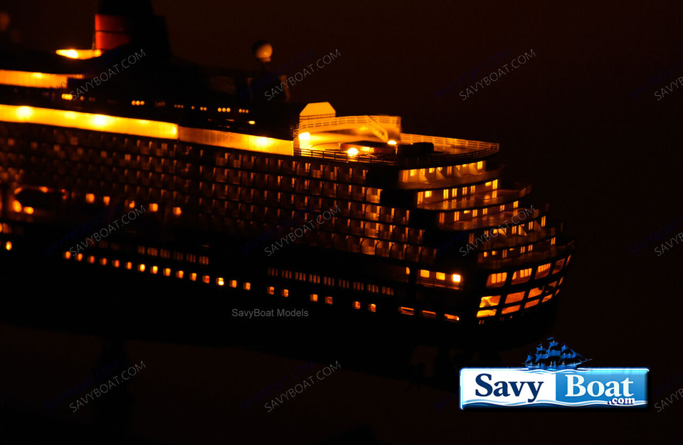 MS QUEEN VICTORIA  LIGHTED OCEN LINER