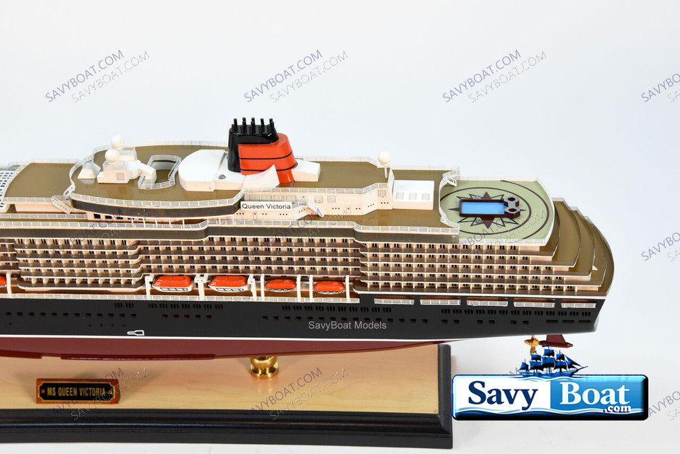 MS QUEEN VICTORIA  LIGHTED OCEN LINER
