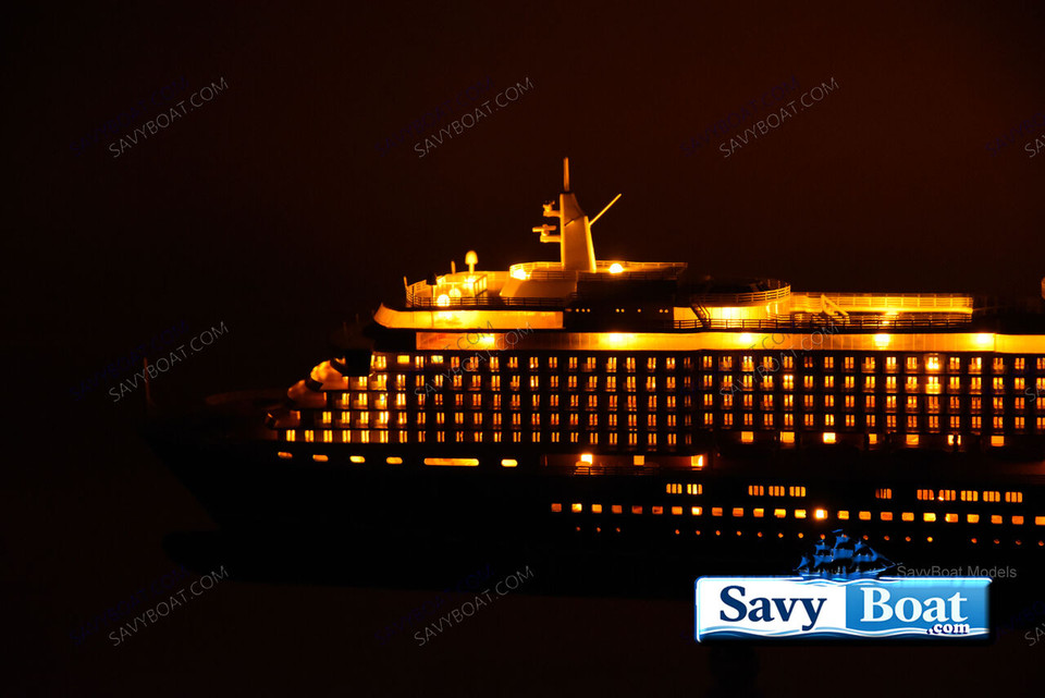MS QUEEN VICTORIA  LIGHTED OCEN LINER