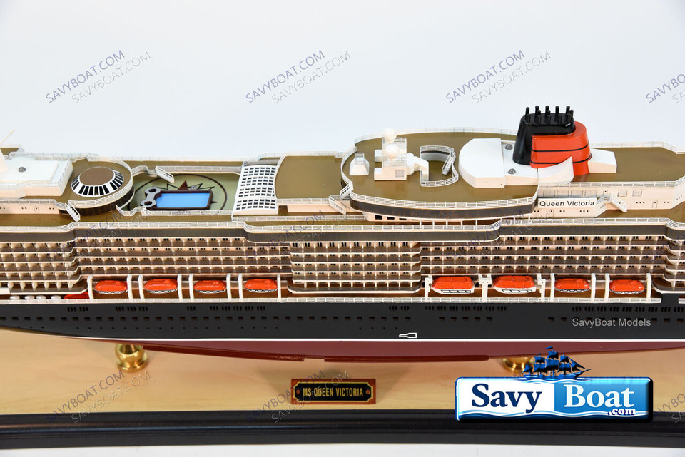 MS QUEEN VICTORIA  LIGHTED OCEN LINER