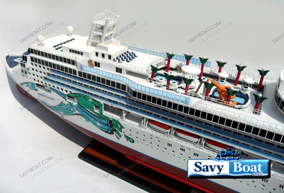NORWEGIAN JADE CRUISE SHIP
