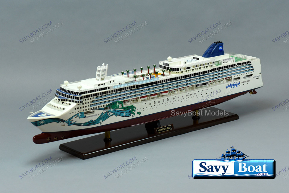 NORWEGIAN JADE CRUISE SHIP