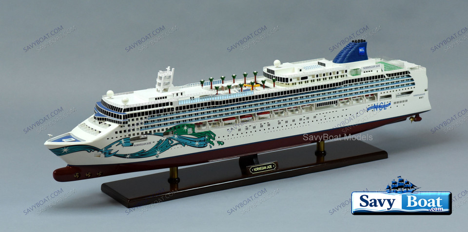 NORWEGIAN JADE CRUISE SHIP
