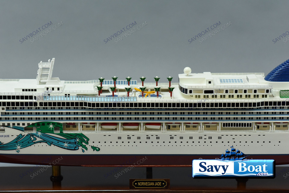 NORWEGIAN JADE CRUISE SHIP