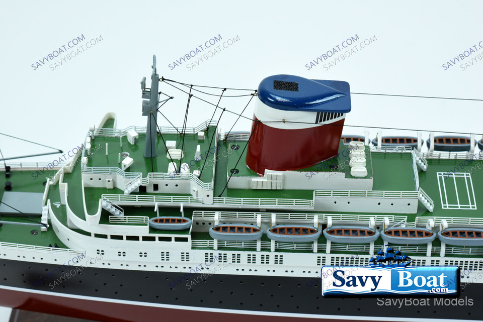 SS UNITED STATES LIGHTED OCEAN LINER