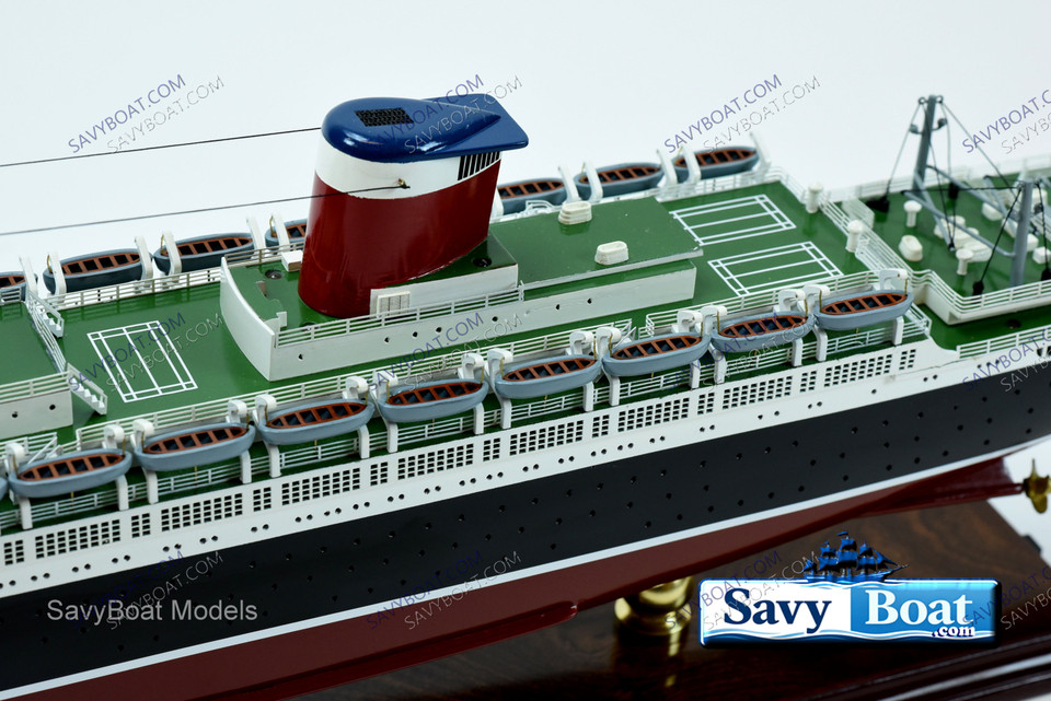 SS UNITED STATES LIGHTED OCEAN LINER