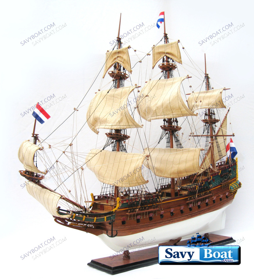 BATAVIA MERCHANT TALL SHIP  W/ SAILS
