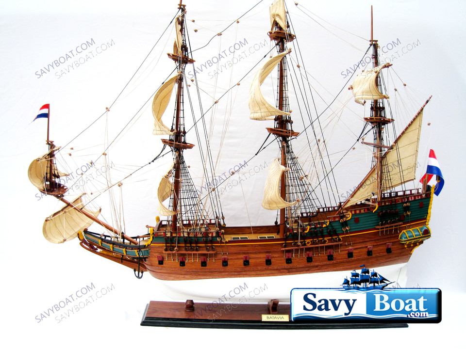 BATAVIA MERCHANT TALL SHIP  W/ SAILS