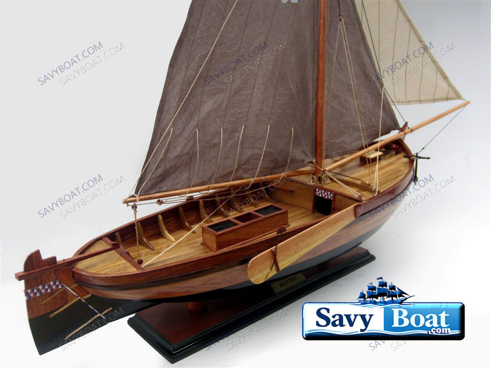 BOTTER SAIL BOAT