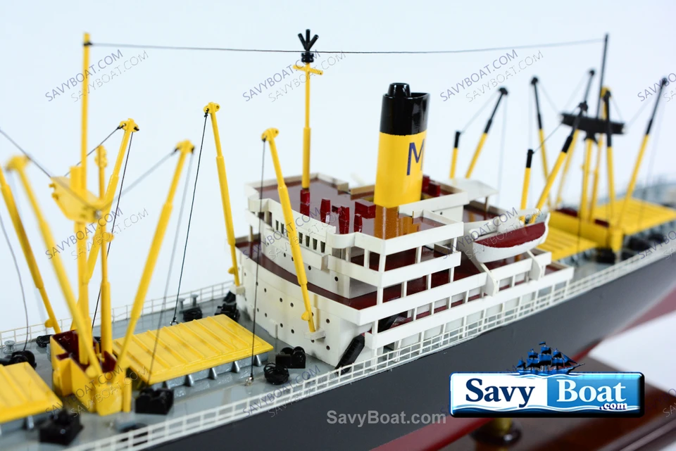 C3 FREIGHTER HAWAIIAN PILOT CARGO SHIP