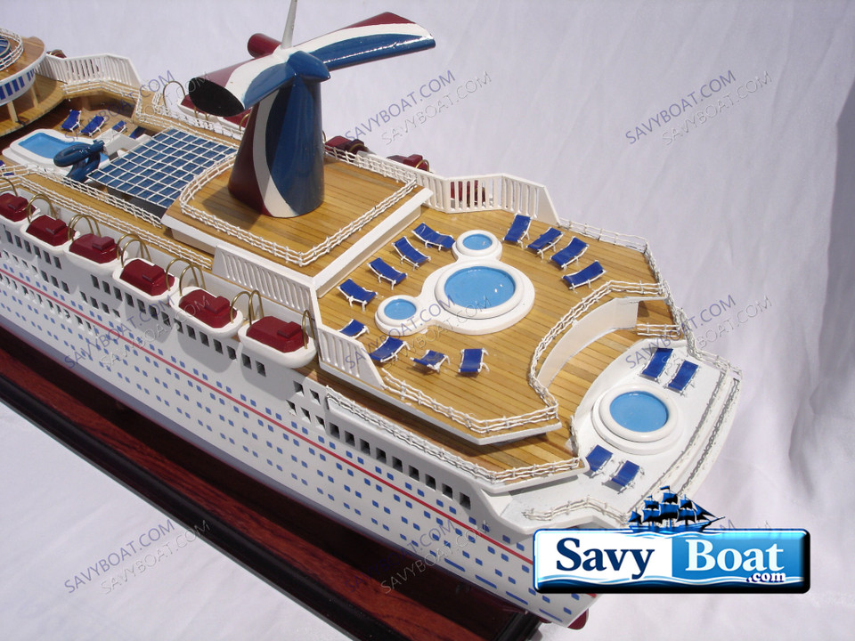 CARNIVAL PARADISE CRUISE SHIP
