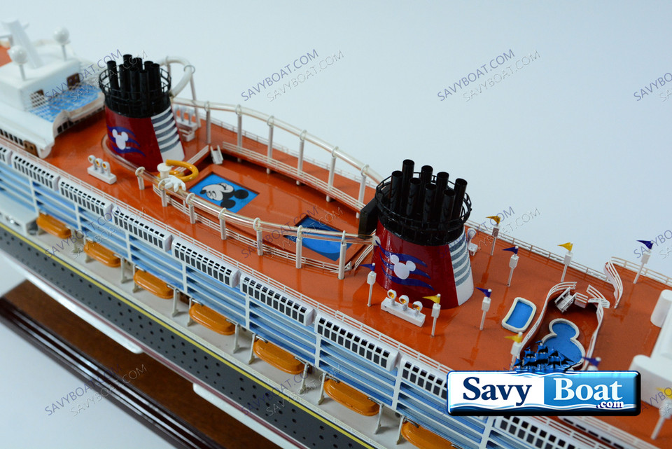 DISNEY DREAM LIGHTED 48 in CRUISE SHIP