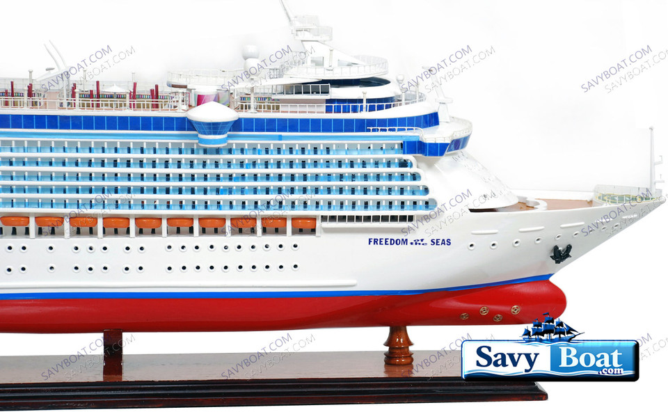 FREEDOM OF THE SEAS CRUISE SHIP