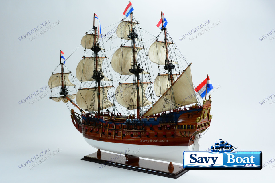 FRIESLAND DUTCH 80 GUN SHIP (WHITE)