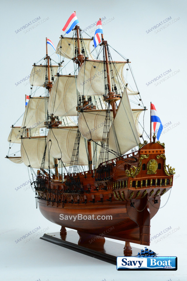 FRIESLAND WOOD DUTCH 80 GUN SHIP (WOOD HULL)