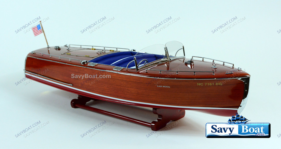 GAR WOOD COMMODORE