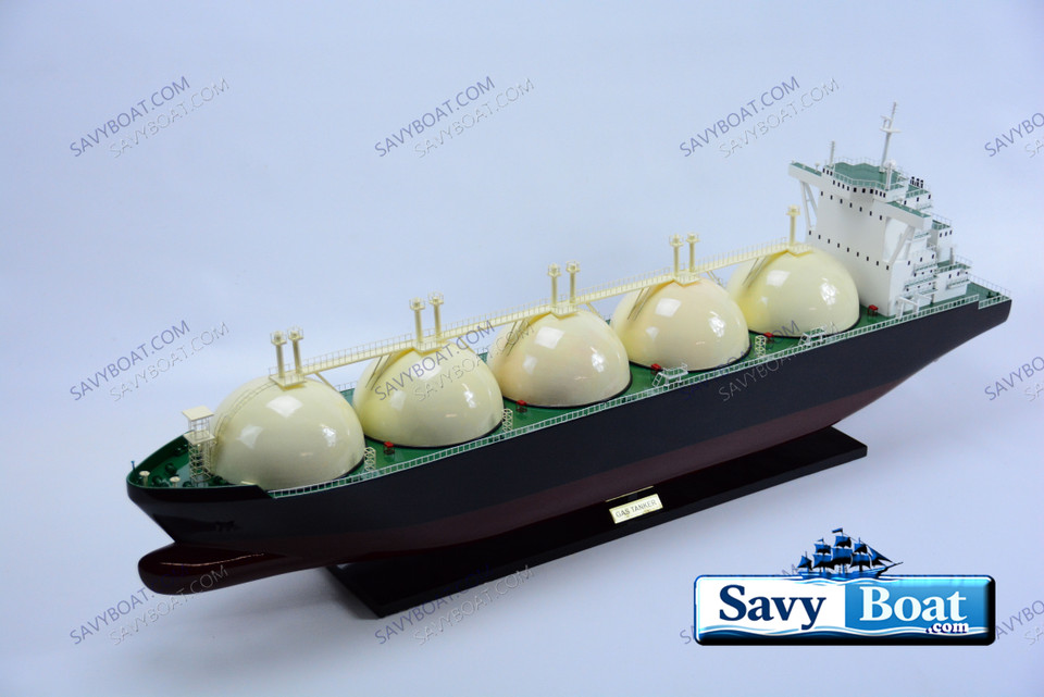 SPECIFICATION GAS TANKER COMMERCIAL SHIP