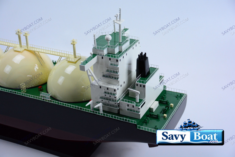 SPECIFICATION GAS TANKER COMMERCIAL SHIP