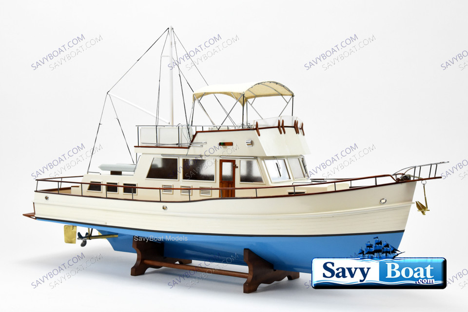 GRAND BANKS 42 RC READY