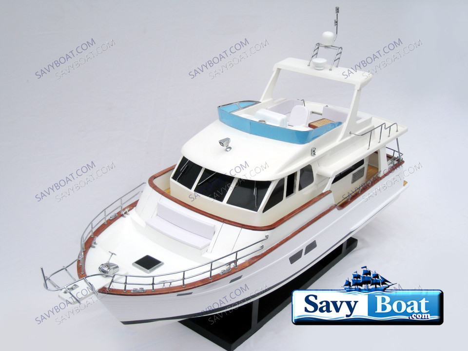 GRAND BANKS 53