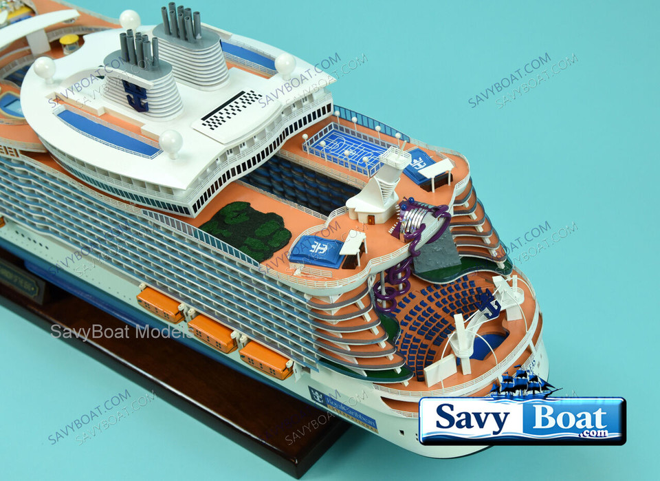 MS HARMONY OF THE SEAS CRUISE SHIP