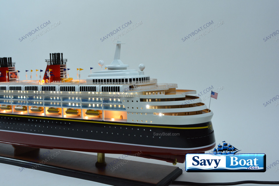 DISNEY WONDER LIGHTED 48 in CRUISE SHIP