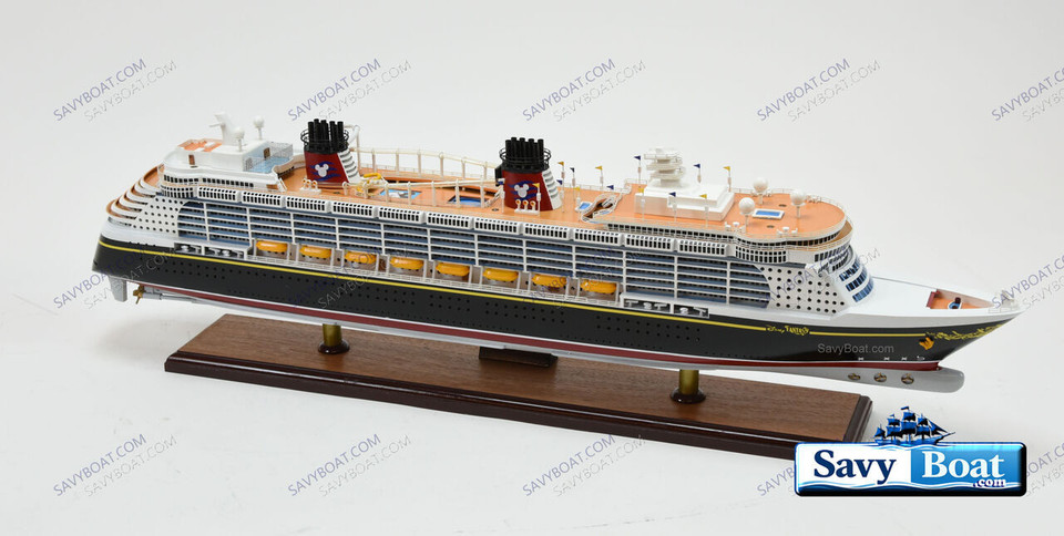 DISNEY FANTASY LIGHTED 48 in CRUISE SHIP