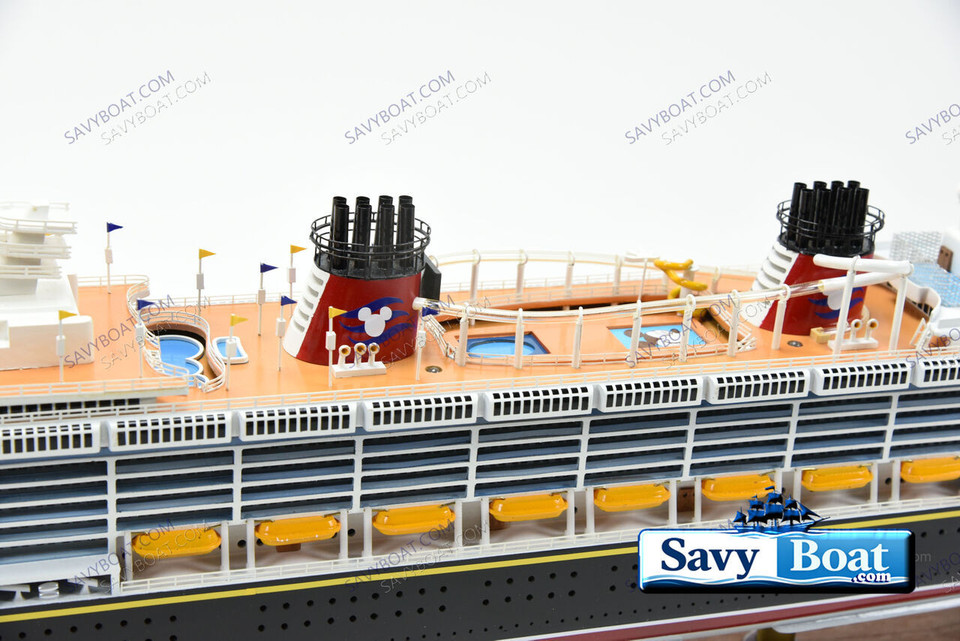 DISNEY FANTASY LIGHTED 48 in CRUISE SHIP