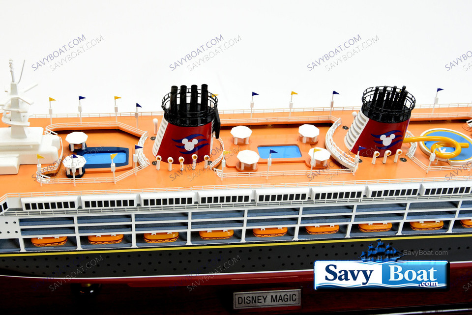 DISNEY MAGIC LIGHTED 48 in CRUISE SHIP
