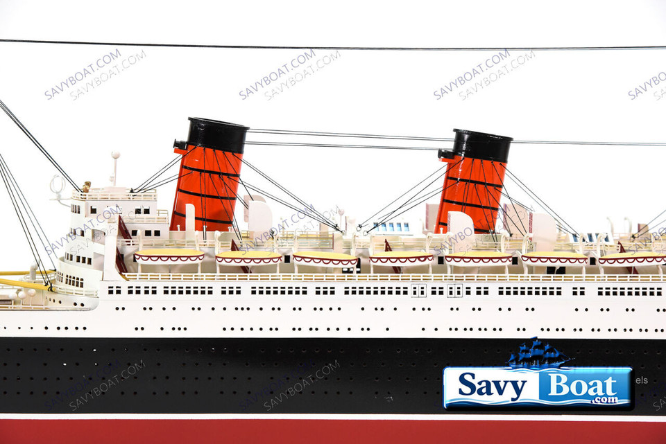 RMS QUEEN MARY OCEAN LINER