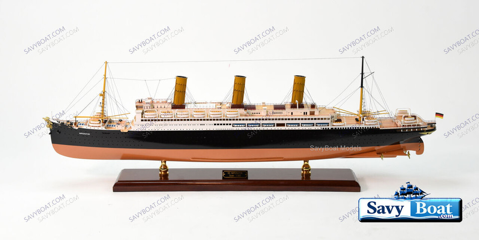 SS IMPERATOR LIGHTED OCEAN LINER