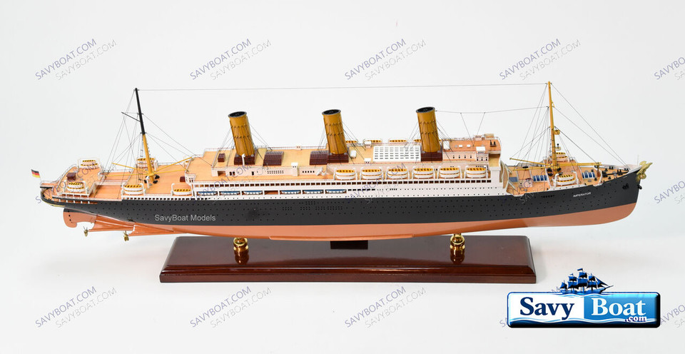 SS IMPERATOR LIGHTED OCEAN LINER