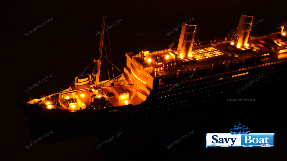 SS IMPERATOR LIGHTED OCEAN LINER