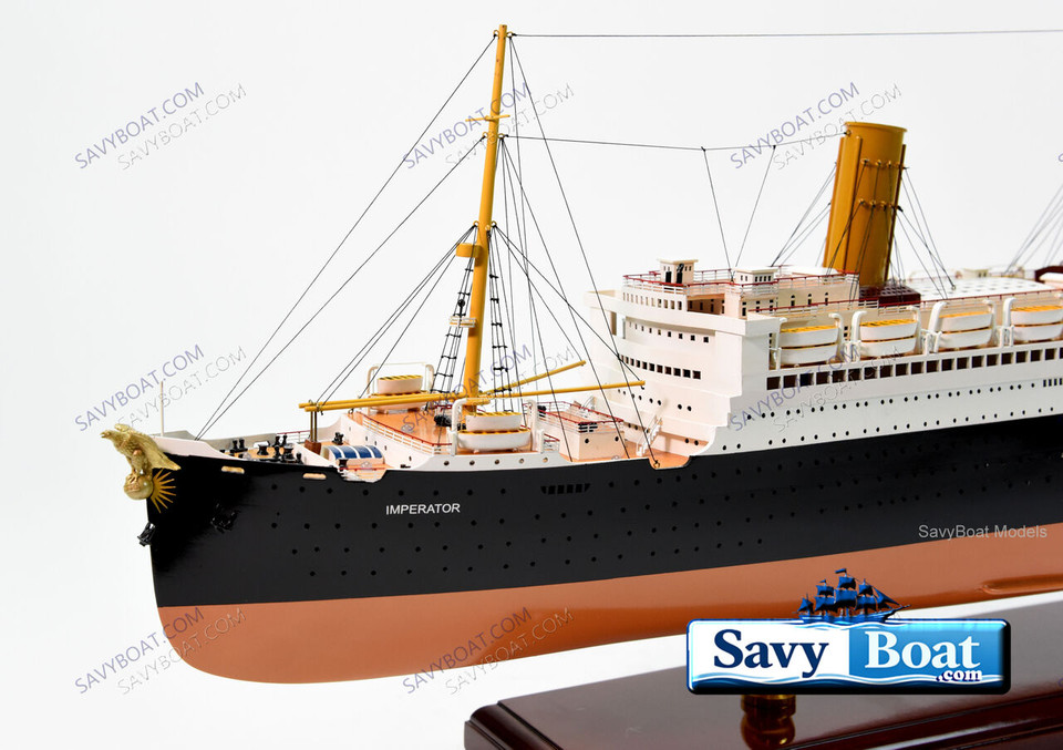 SS IMPERATOR LIGHTED OCEAN LINER