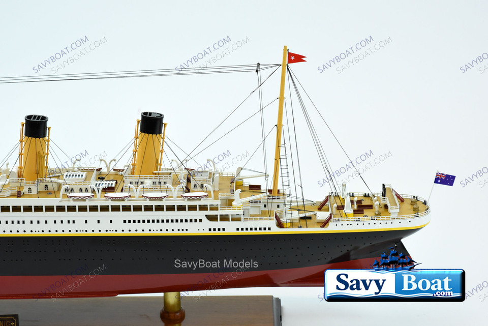 EXCLUSIVE EDITION RMS TITANIC  OCEAN LINER