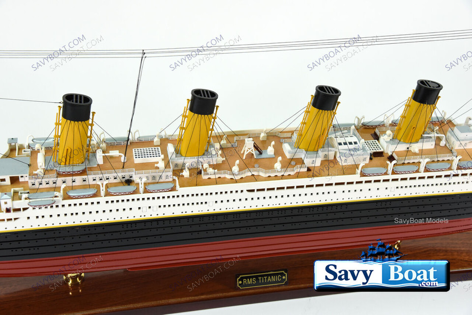 EXCLUSIVE EDITION RMS TITANIC  OCEAN LINER