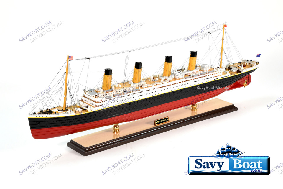 RMS TITANIC OCEAN LINER