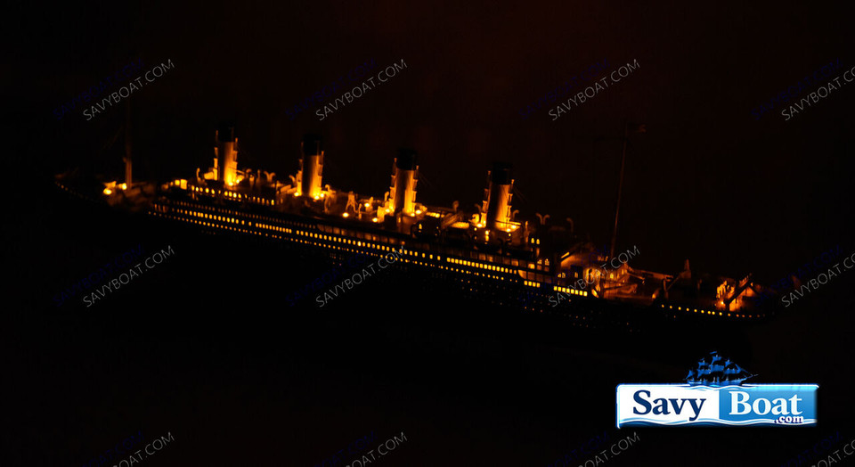 RMS OLYMPIC LIGHTED OCEAN LINER