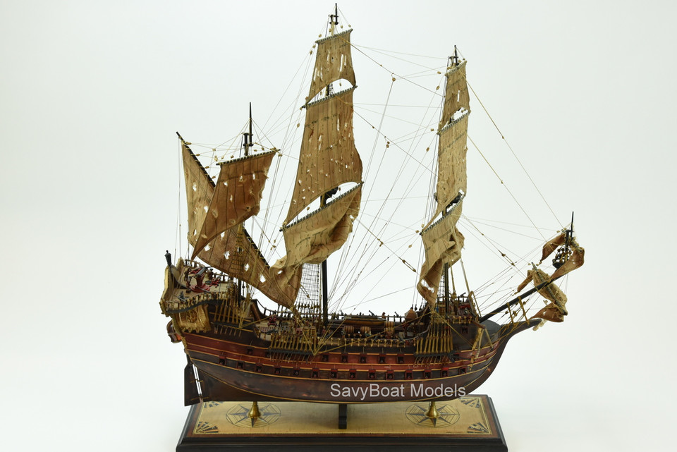 JOLLY ROGER PIRATE SHIP