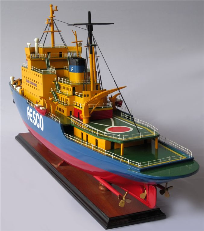 KAPITAN KHLEBNIKOV ICE BREAKER