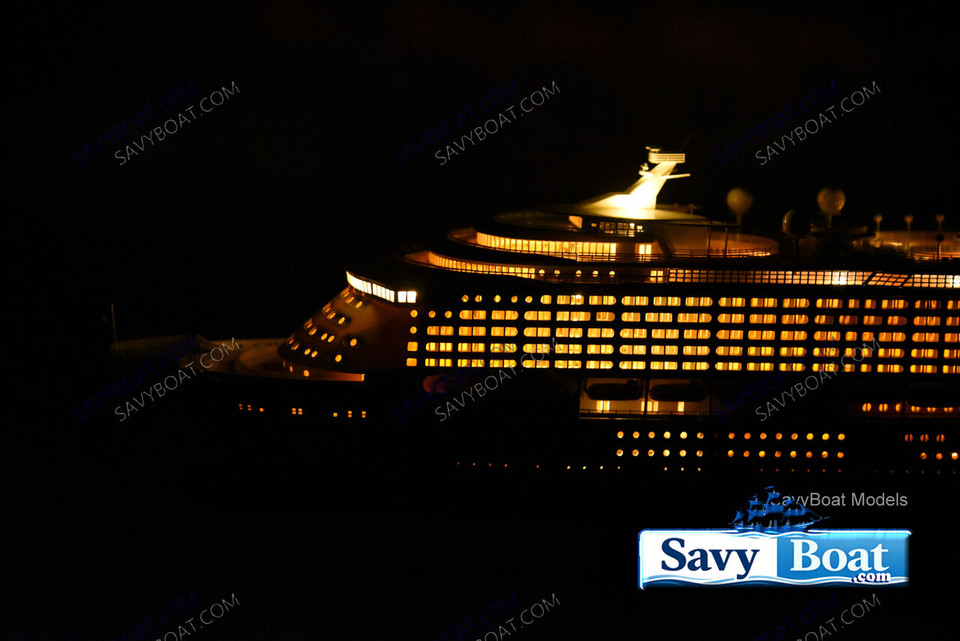 MS VOYAGER OF THE SEAS  LIGHTED CRUISE SHIP