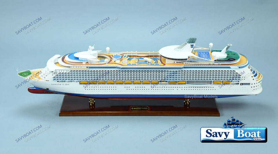 MS NAVIGATOR OF THE SEAS  CRUISE SHIP