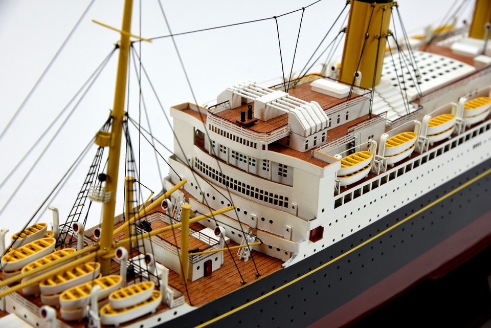 RMS MAJESTIC OCEAN LINER
