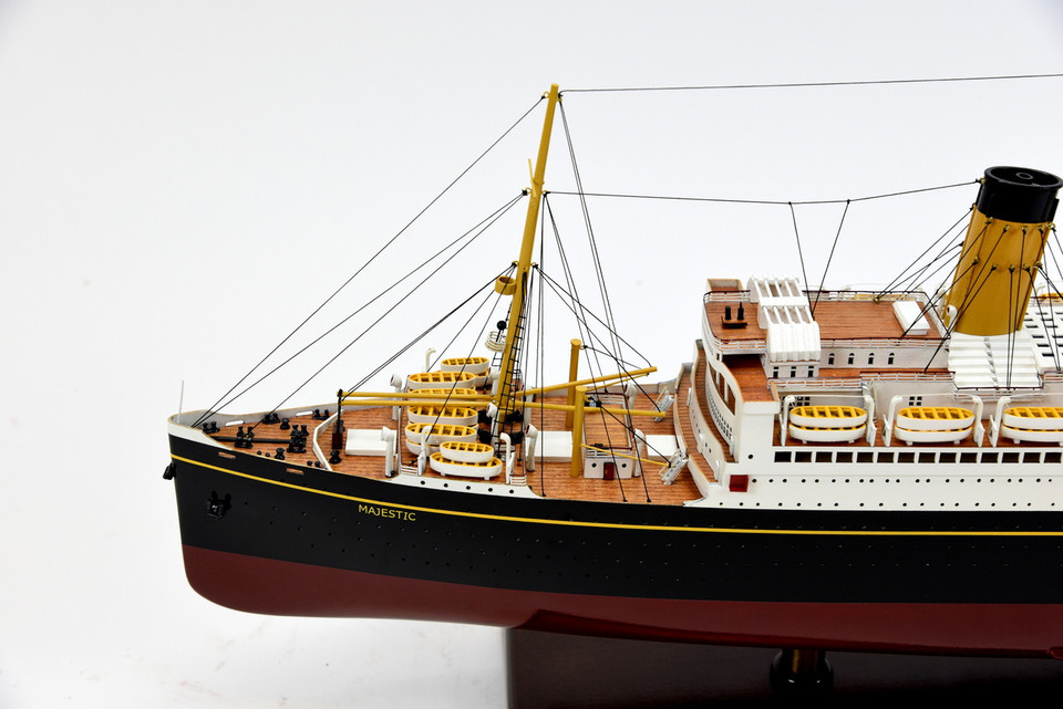 RMS MAJESTIC OCEAN LINER