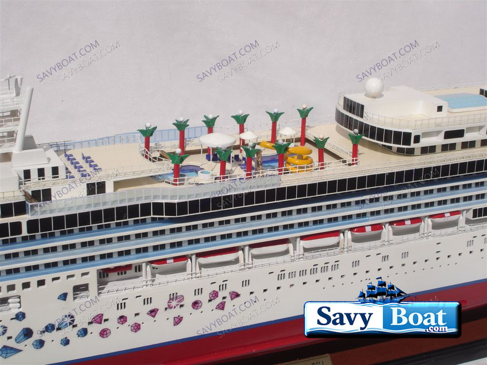 NORWEGIAN GEM CRUISE SHIP