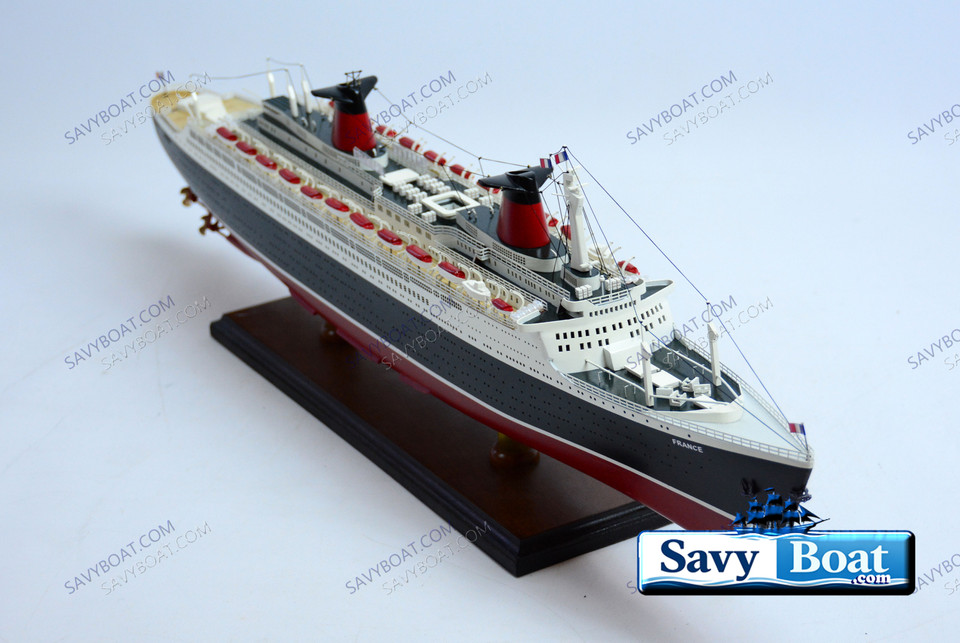 SS FRANCE 32" OCEAN LINER