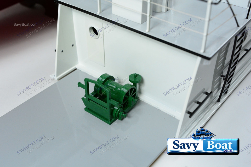 SHELLEY FOSS LIGHTED RC READY TUG BOAT
