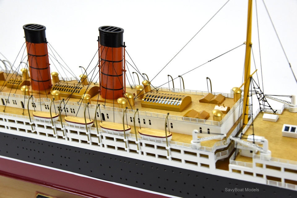 RMS LUSITANIA LIGHTED OCEAN LINER