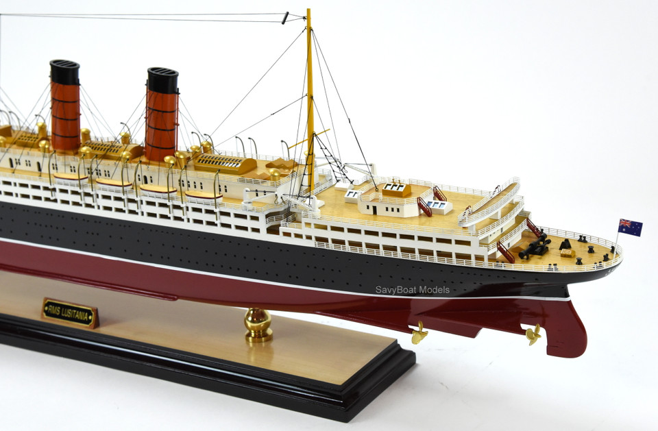 RMS LUSITANIA OCEAN LINER