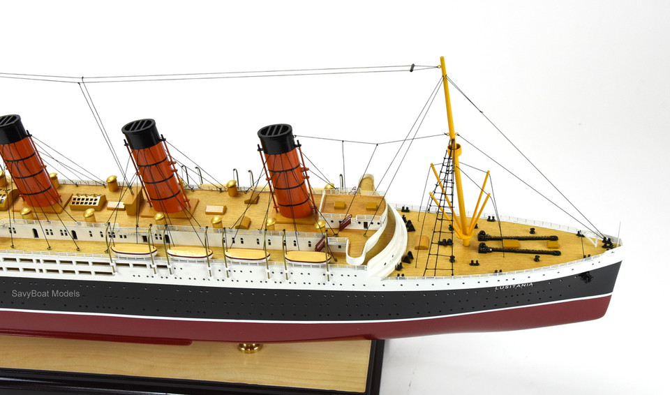 RMS LUSITANIA OCEAN LINER